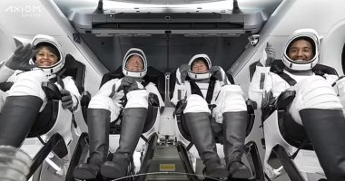 سبيس إكس تنجح فى إطلاق رحلة تحمل رائدى فضاء سعوديين للمحطة الدولية.. فيديو