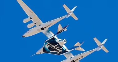 اعرف تفاصيل أول رحلة فضاء تجارية لشركة Virgin Galactic على متن طائرة