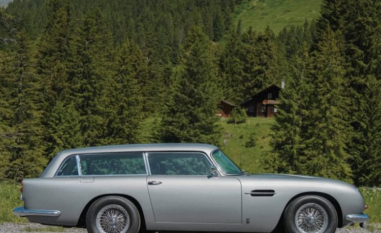 أستون مارتن DB5 شوتينج بريك نادرة موديل 1965 تعرض في أحد المزادات