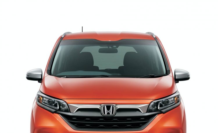 هوندا تقدم فرييد 2020 الجديدة في اليابان بملامح سيارات الكروس أوفر