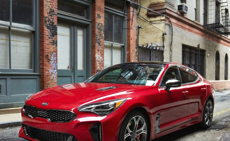 من هي أفضل سيارة سيدان رياضية متاحة بسعر معقول