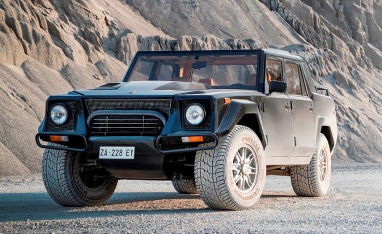 لامبورجيني تدرس تقديم سيارة جديدة مناسبة للطرق الوعرة