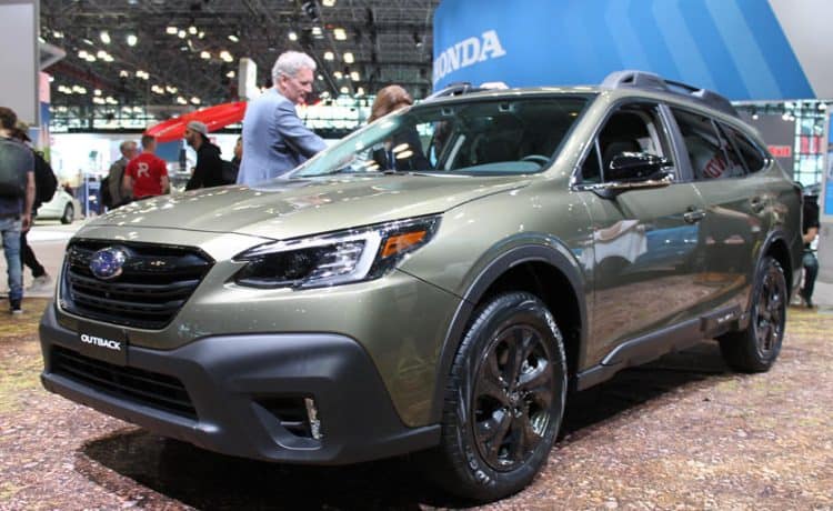 سوبارو أوت باك 2020 تنطلق مع المزيد من القوة والتكنولوجيا الجديدة في نيويورك