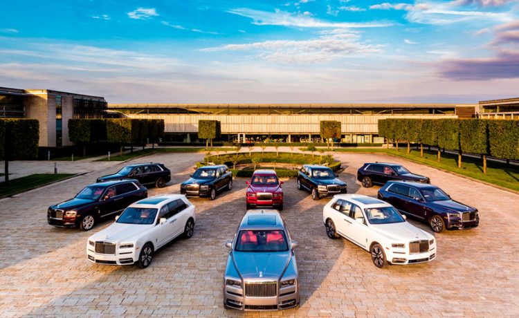 ما الذي يؤدي الي انخفاض أسعار السيارات الفائقة بشكل كبير ؟!