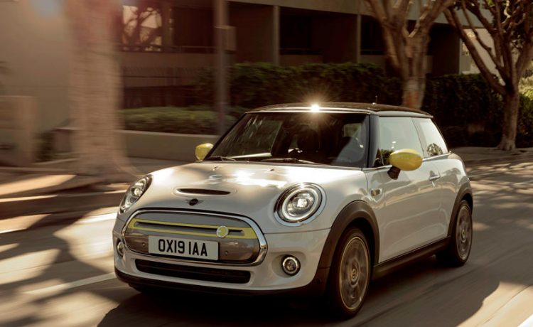 ميني كوبر SE الكهربائية بالكامل تنطلق رسمياً