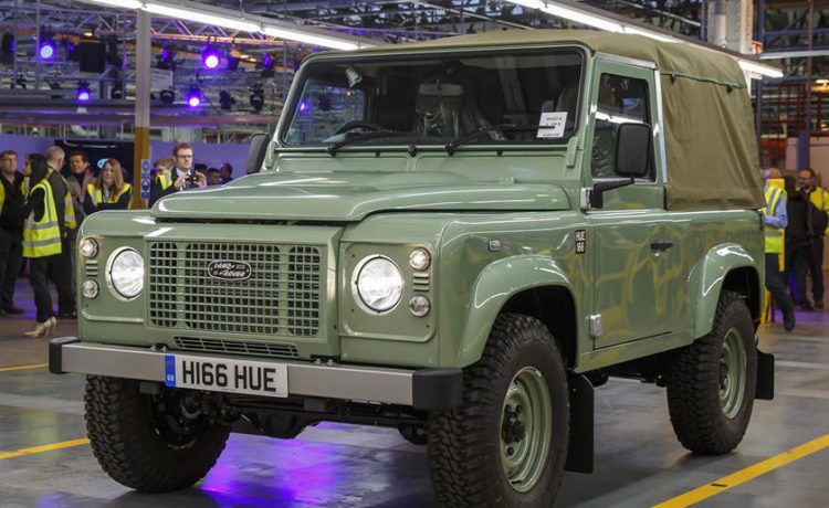 بديل لاندروفر ديفندر القديمة ينطلق في 2021 من بريطانيا بمحركات BMW
