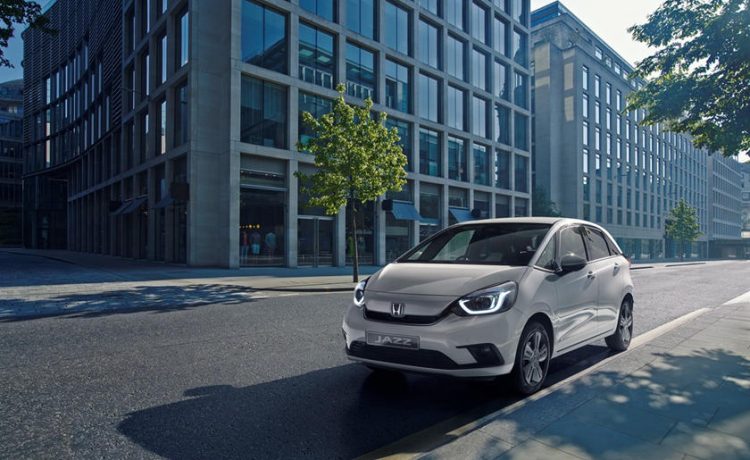 هوندا تكشف النقاب عن فيت الجديدة بالكامل بنظام دفع هايبرد