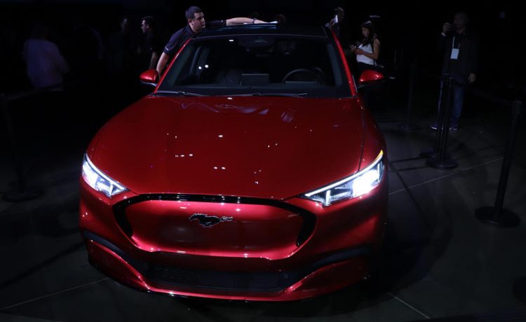 موستانج MachE 2021 . . أول كروس أوفر كهربائية من فورد