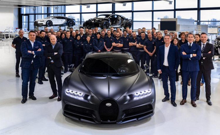 بوجاتي شيرون Edition Noire Sportive هي النسخة 250 التي يتم انتاجها