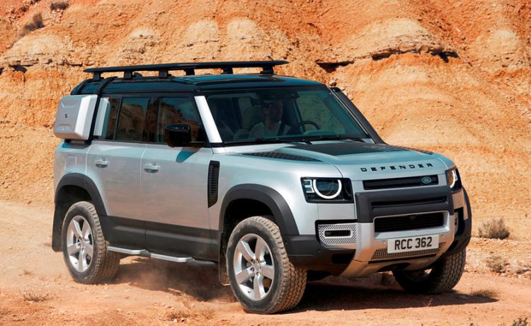 عدم توفر كميات كافية من لاندروفر ديفندر الجديدة للطلب