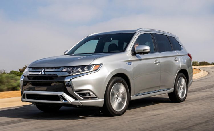 ميتسوبيشي تؤكد تقديم أوتلاندر الجديدة كليًا كموديل 2021