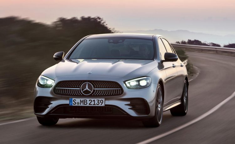 الإعلان عن أسعار مرسيدسEClass المحدثة 2021