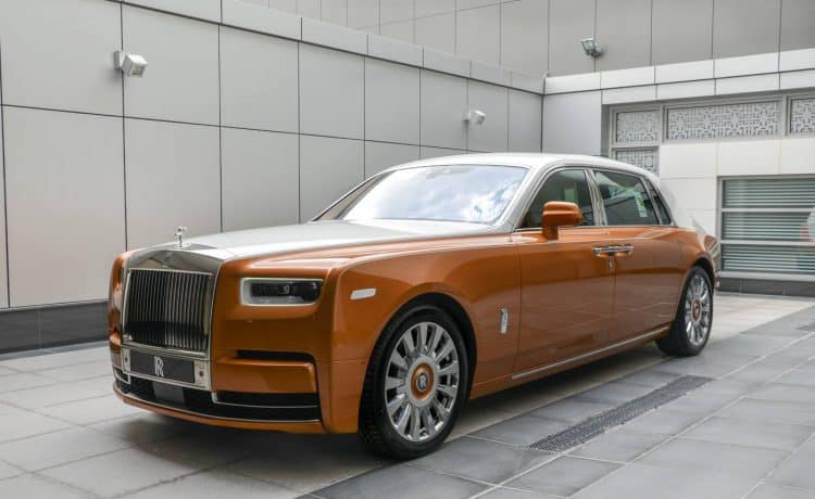 رولز رويس فانتوم EWB . . الخصوصية لأقصى درجة في أبوظبي