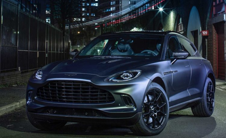 أستون مارتن DBX By Q . . تقدم الجانب المظلم للسيارات متعددة الاستخدامات في جنيف