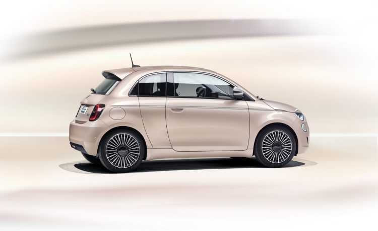 موبار تقدم تعديل مميز لفيات 500 الكهربائية