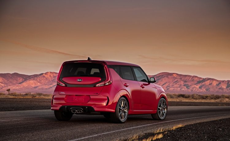 كيا تجدد تشكيلة سول الأمريكية لعام 2021