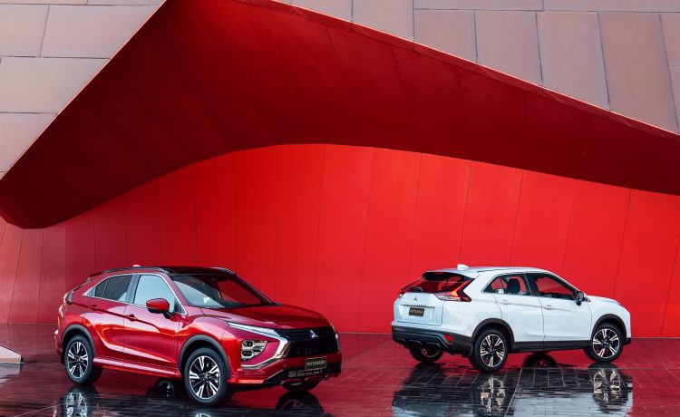 ميتسوبيشي إكليبس كروس 2021 تطرح رسمياً بتصميم محدث ونسخة هايبرد