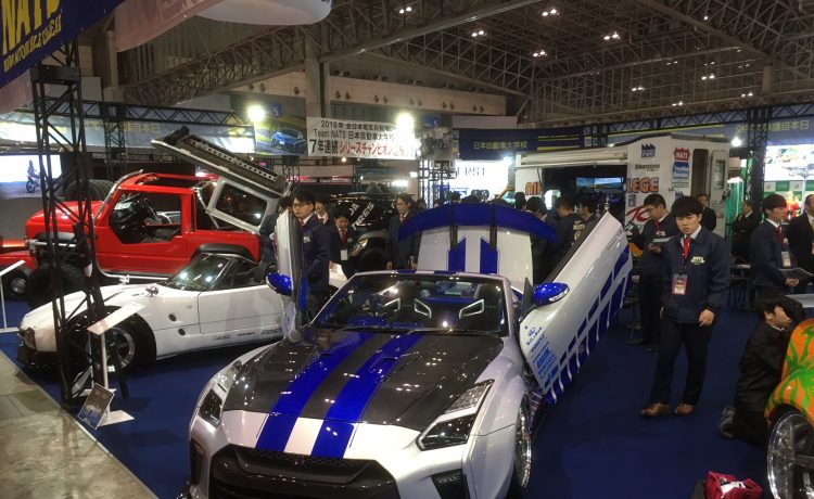 NAT35 R35 Roadster . . نيسان 350Z عندما تتحول الي GTR مكشوفة