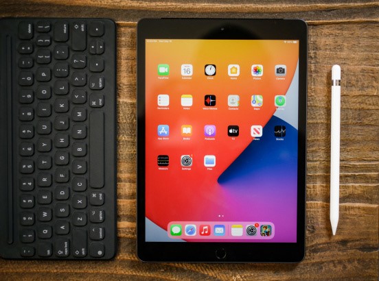 انخفض سعر iPad 2020 إلى 299$ بعد يوم واحد فقط من إطلاقه