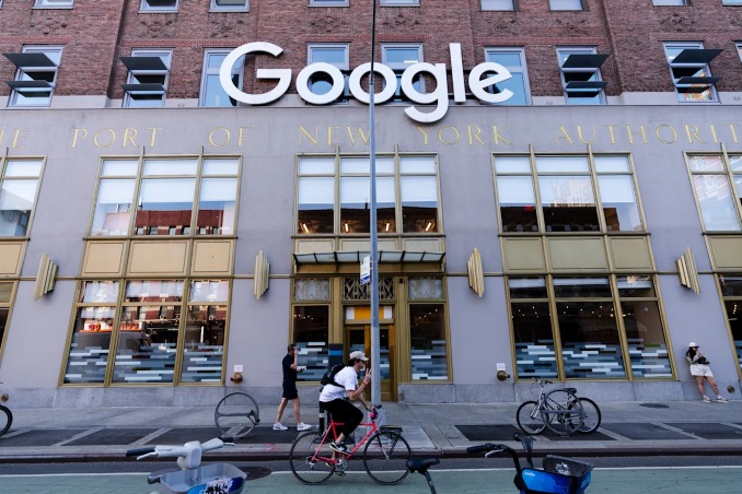 الذكاء الاصطناعي في جوجل أرشده إلى رقم خدمة عملاء وكانت النتيجة عملية احتيال متقنة