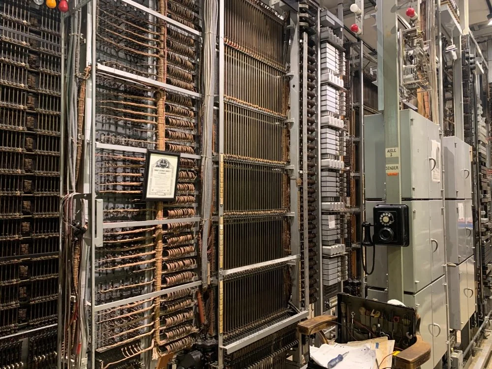 أنظمة تحويل هاتف التحكم المشتركة Common Control Telephone Switching Systems