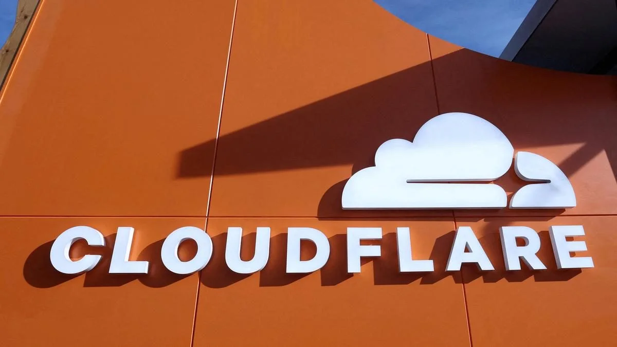 Cloudflare: خلل كامن يتسبب في انقطاع واسع للإنترنت