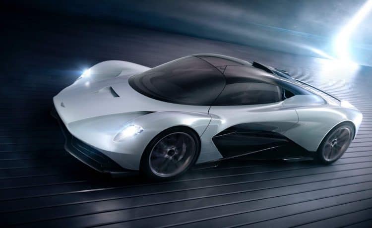 أستون مارتن AM-RB 003 تستعد بقوة 1000 حصان ونظام دفع رباعي كهربائي