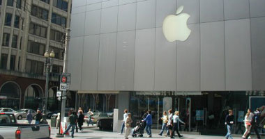 آبل تستعيد عرشها على رأس سوق الهواتف الذكية