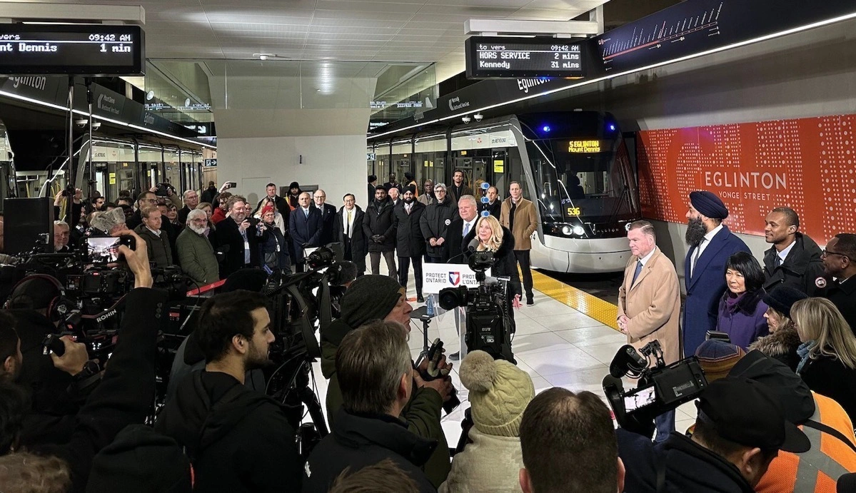 بيل تطلق 5G+ على خط إيغلنتون كروس تاون إل آر تي