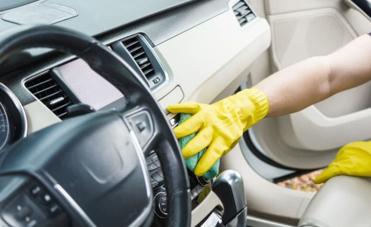 نيسان تعلن نصائح لتعقيم السيارات داخلياً في الوقت الحالي