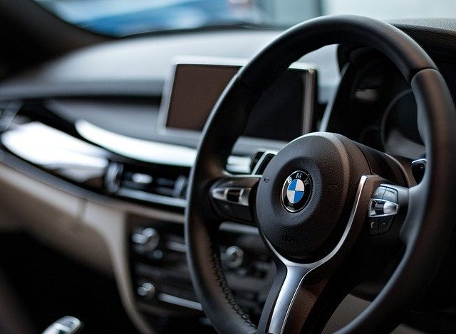 أسباب اهتزاز مقود السيارة (الستيرنج)