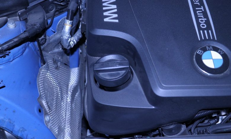 كيفية تغيير زيت السيارة – زيت المحرك