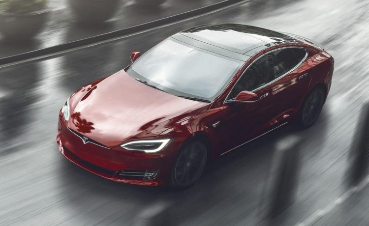 تسلا Model S وModel X في نسخ Long Range يصلان الي 595 كم