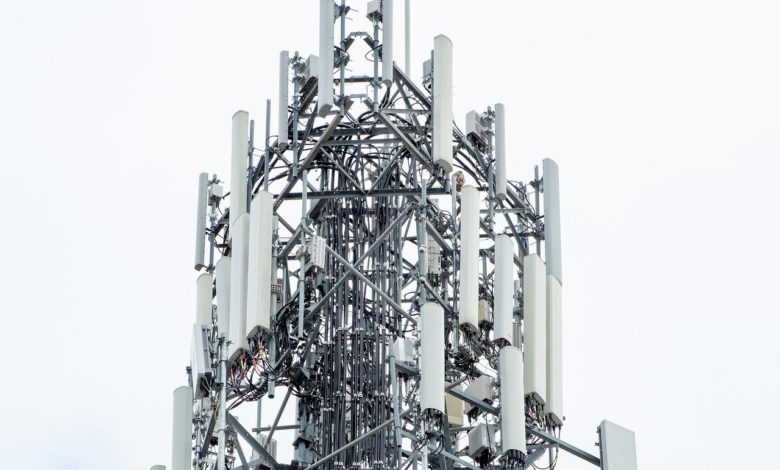 الفرق بين التعديل – Modulation والاستخلاص – Demodulation