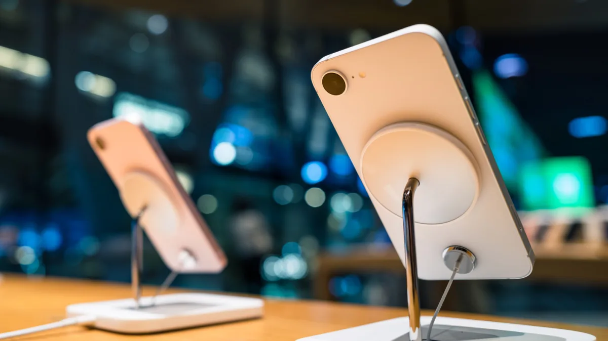 تخلَّ عن iPhone 17e: خمسة هواتف أندرويد تقدم قيمة أفضل ومواصفات أقوى