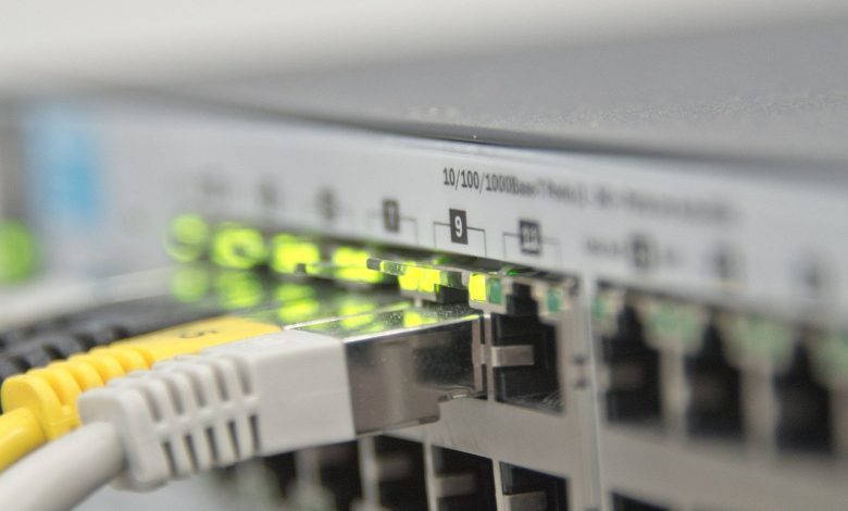 ما هو محول شبكة الإيثرنت Ethernet Switch 