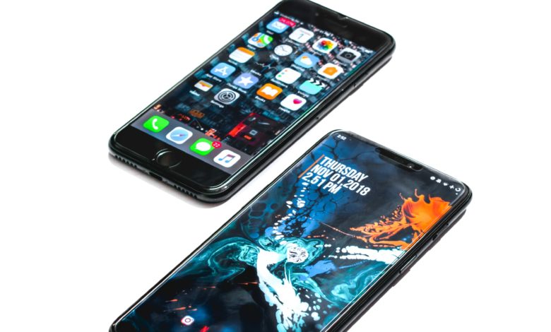 بماذا تتميز هواتف أيفون عن هواتف أندرويد؟