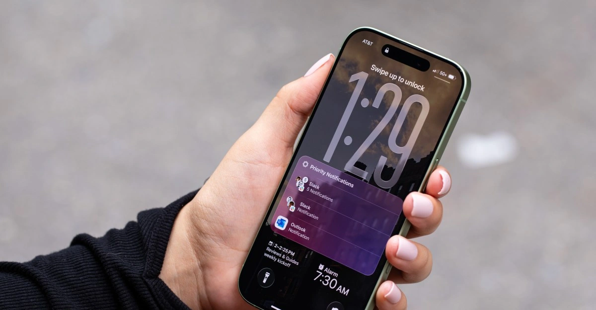 iOS 26.3 يتيح لمستخدمي آيفون الانتقال إلى أندرويد بدون فقدان البيانات