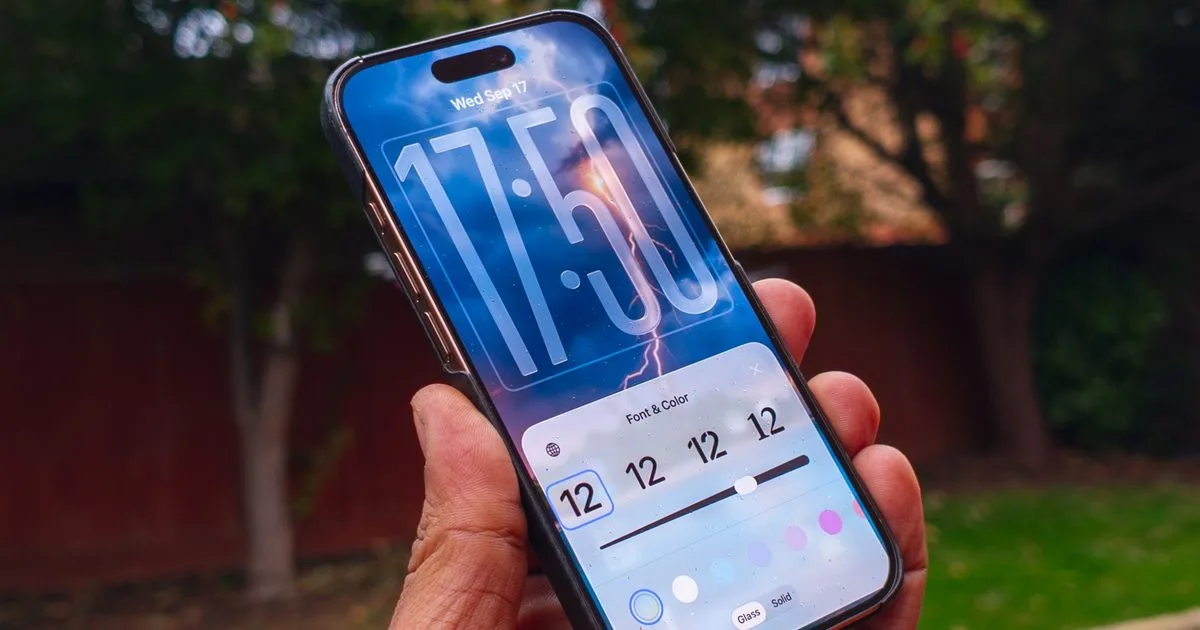 نظام iOS 26.4 يقدم أدوات الموسيقى المحيطية بنقرة واحدة على شاشة آيفون
