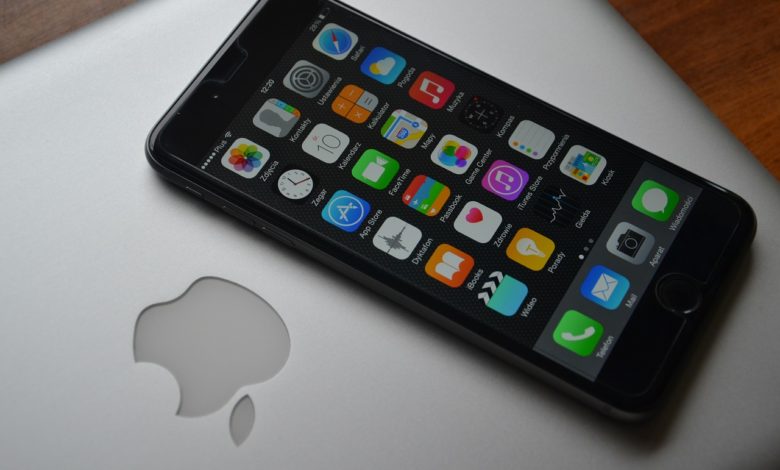 ما هي ميزات هواتف أيفون المضمنة؟