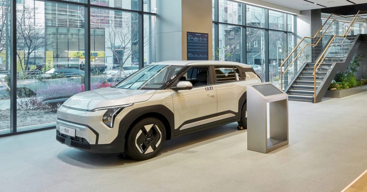 كيا تفتتح متجرها الرئيسي الجديد للسيارات الكهربائية في سيول