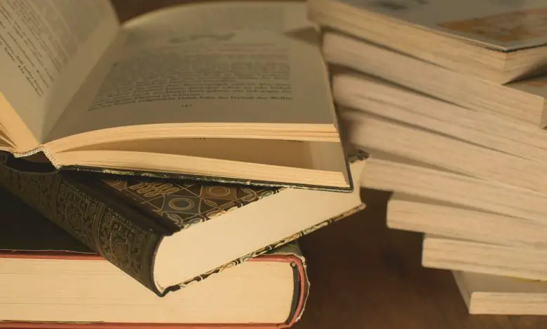 الخليفة المطيع لله الفضل بن جعفر المقتدر