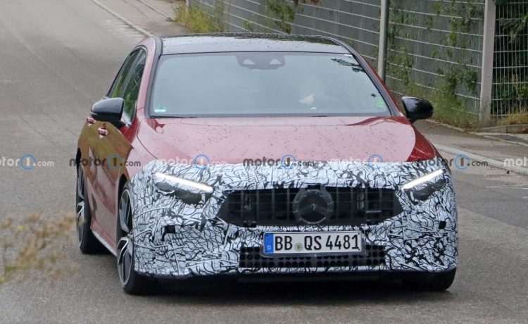 مرسيدس AMG A35 فيس ليفت تظهر في صورة تجسسية مع جزء أمامي محدث