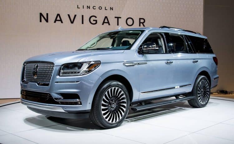 لينكولن نافيجاتور وكونتيننتال الأفضل في فئاتهما في سيارة العام بالشرق الأوسط
