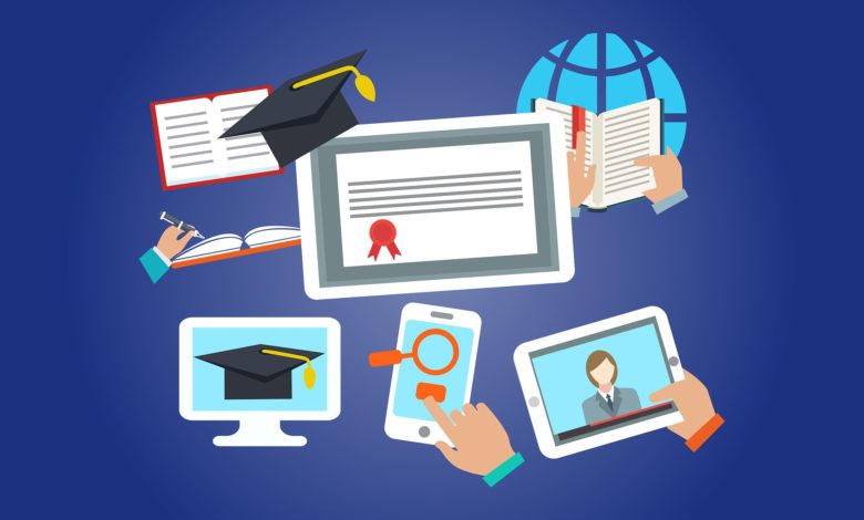 ما الفرق بين التعليم عبر الإنترنت والتعليم عن بعد؟
