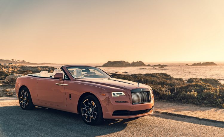 نظرة عن قرب على سيارت رولزرويس دوون بلاك بادج بلون خاص