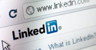 لينكد إن يستخدم الذكاء الاصطناعى لمساعدة المستخدمين فى صياغة طلب وظيفة مثالى