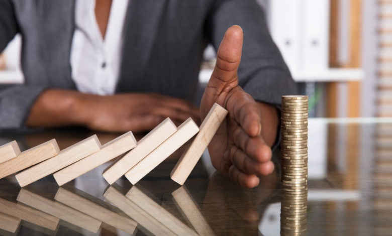 ما هي المصادر الأساسية للمعلومات الائتمانية؟