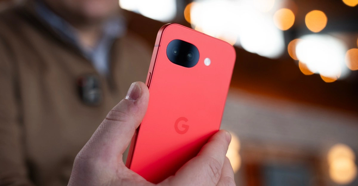 Smartphone Sales Face Historic 13% Drop in 2026 Amid Global RAM Shortage