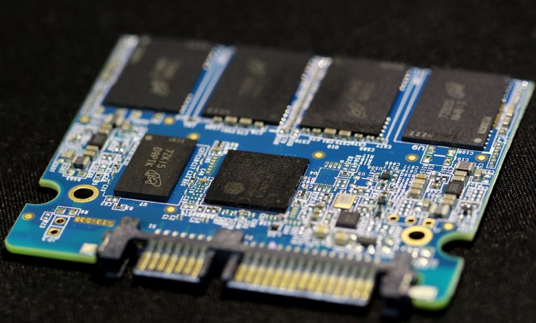 ذاكرة أشباه الموصلات Semiconductor memory